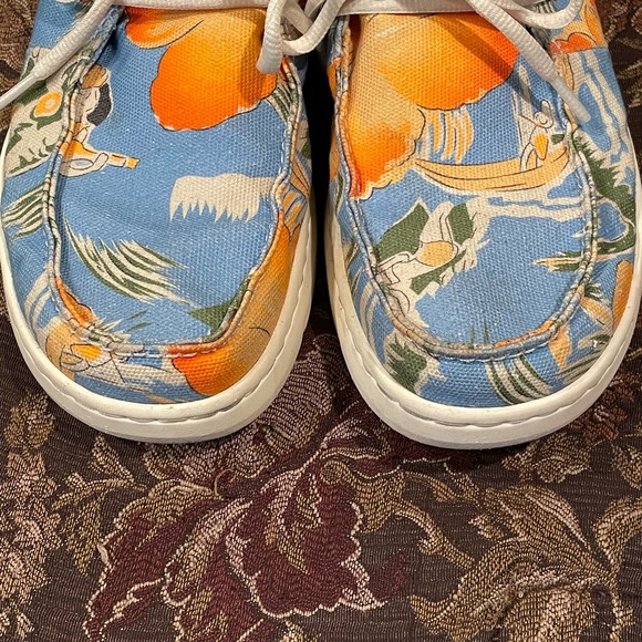 Ariat Hilo Hula Print Canvas Boat Shoe Mens size 9.5 Blue Orange Coastal Moc